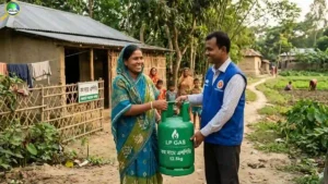 গ্রামীণ দরিদ্রদের কম দামে এলপিজি দেবে সরকার, ভর্তুকি পাবে যেসব পরিবার