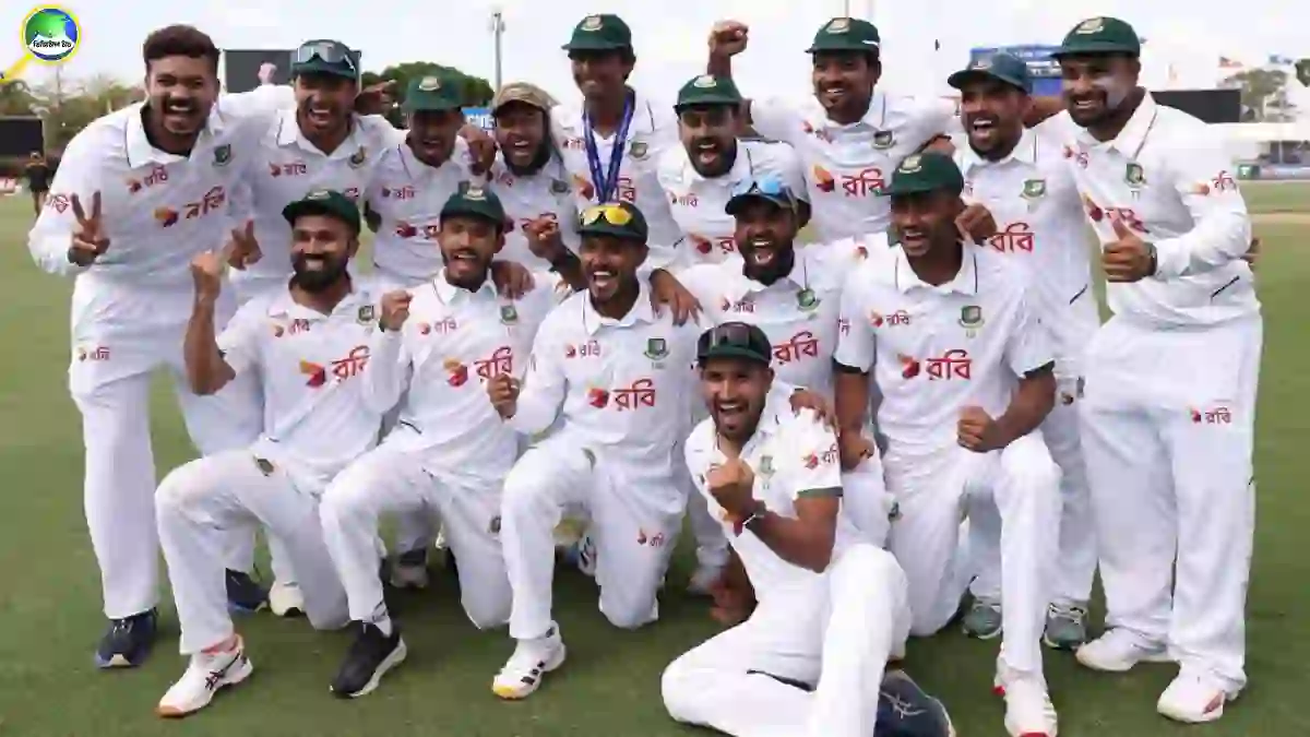 অস্ট্রেলিয়ার বিপক্ষে ঐতিহাসিক টেস্ট জয়ের পর বাংলাদেশের ক্রিকেটারদের উদযাপন
