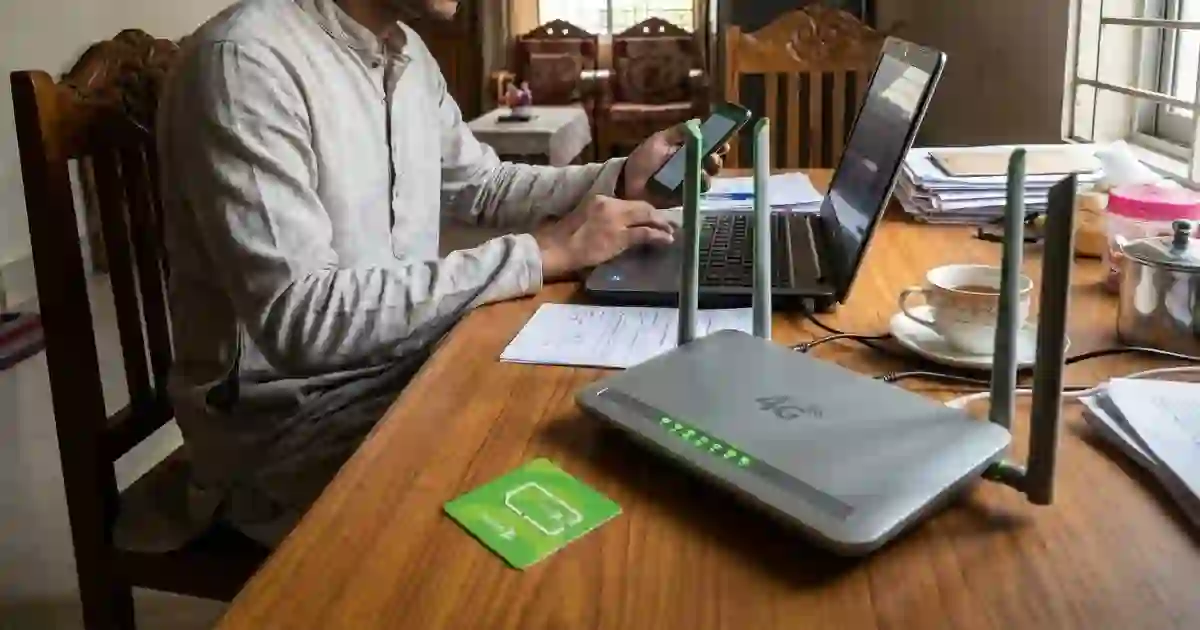 টেলিটকের নতুন 4G WiFi রাউটার প্যাকেজ ব্যবহার করছেন বাংলাদেশি গ্রাহক